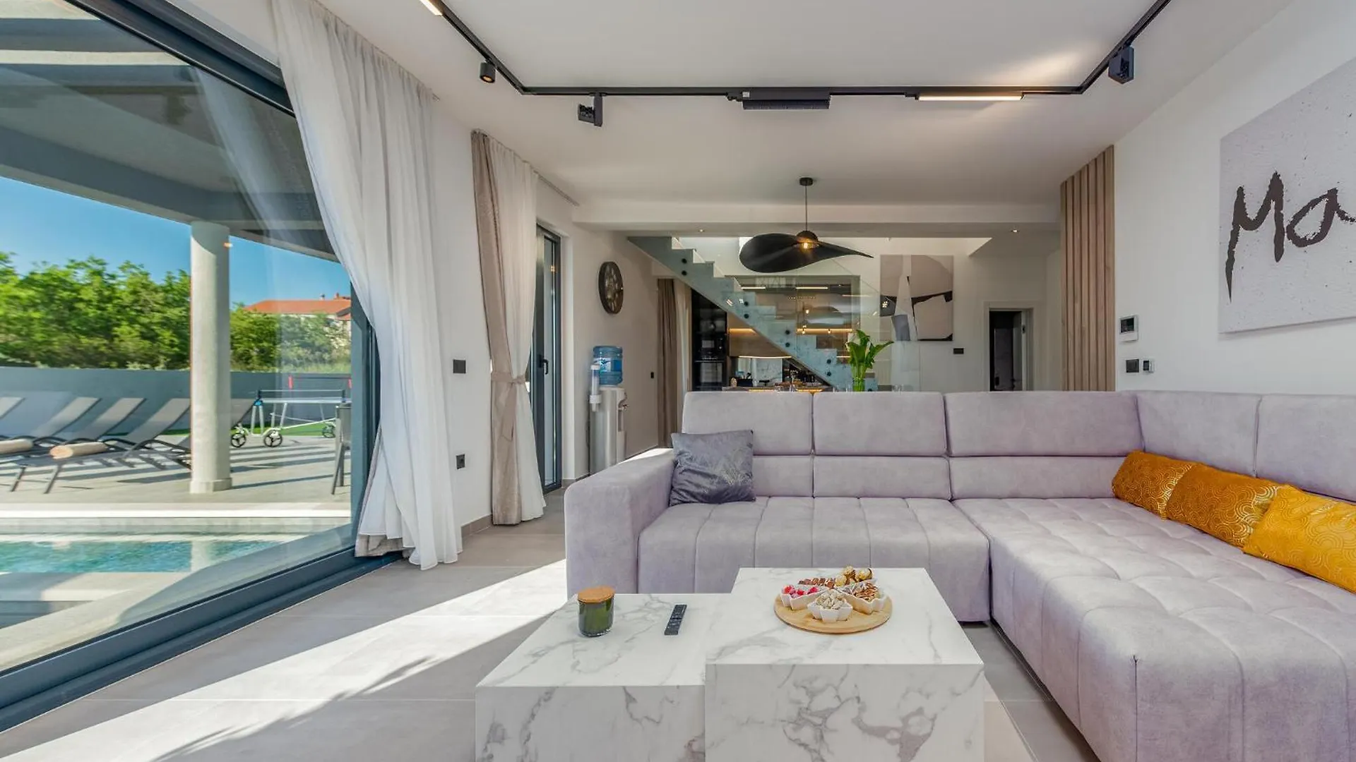 Stunning Home In Zadar With Outdoor Swimming Pool