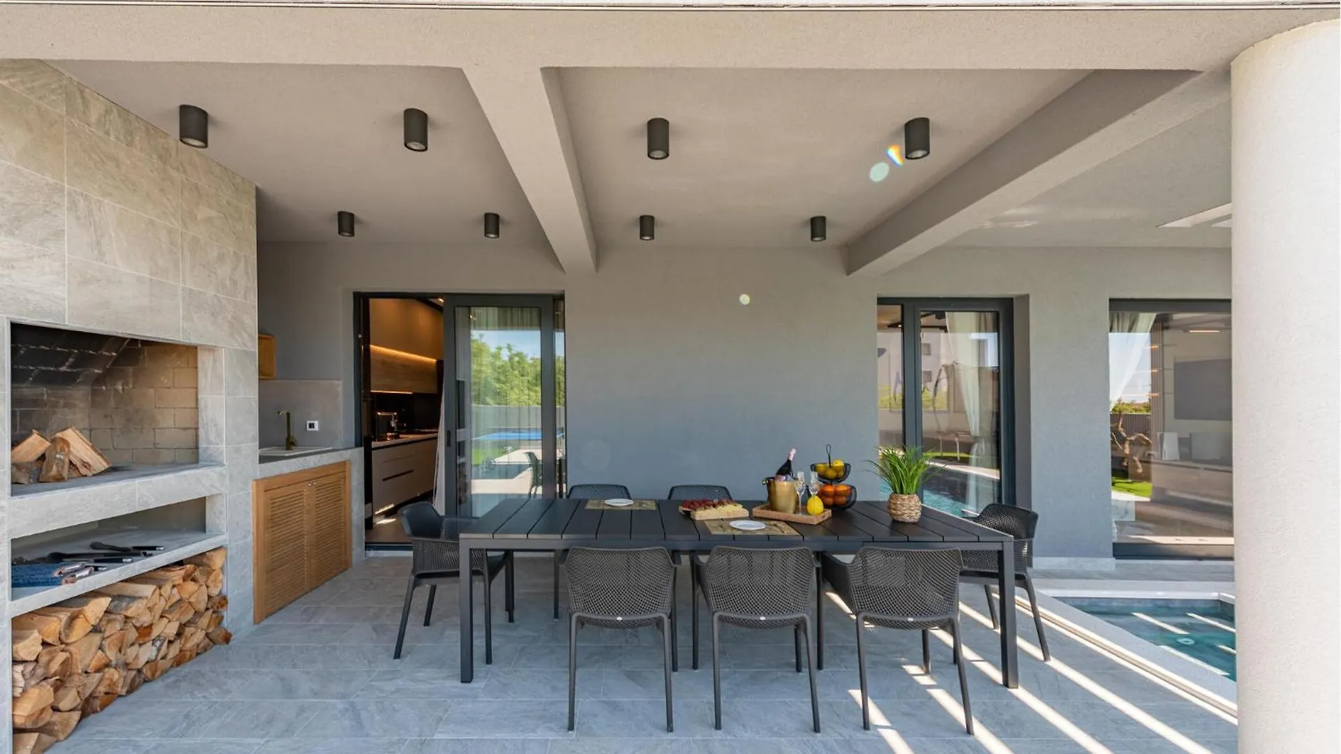 Holiday home Stunning Home In Zadar With Outdoor Swimming Pool