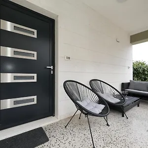 Apartment And Mare, Zadar